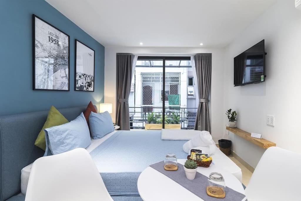 Cozrum Homes Delightful Corner Хошимин Экстерьер фото