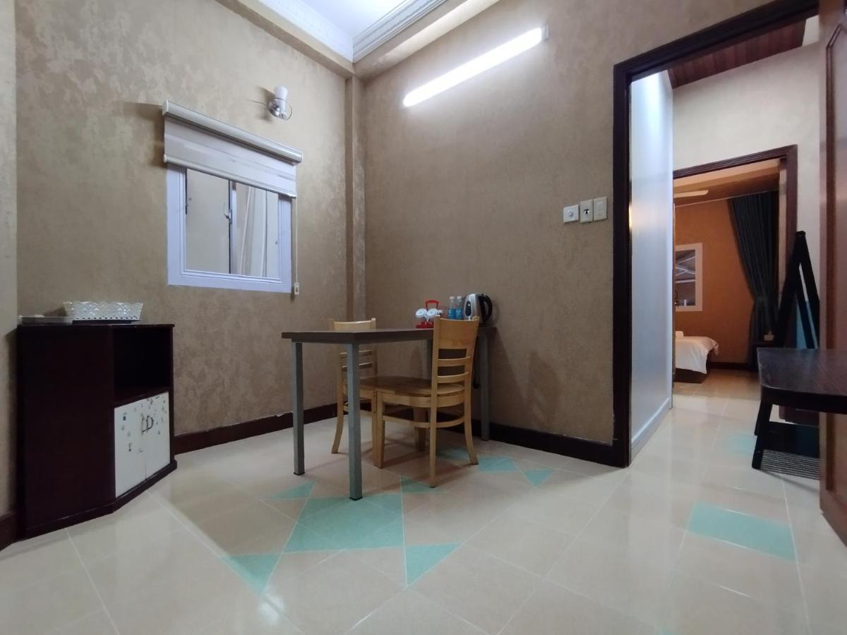 Cozrum Homes Delightful Corner Хошимин Экстерьер фото